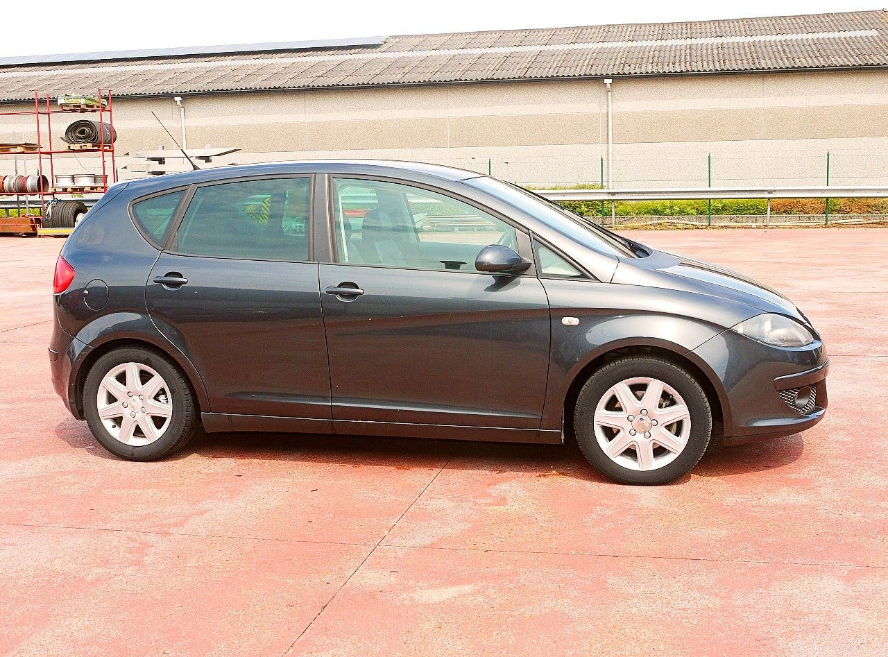 Seat Altea Stylance / Style LEDER / KLIMA top zustand - Coche: foto 3 Seat Altea Stylance / Style LEDER / KLIMA top zustand - Coche: foto 3