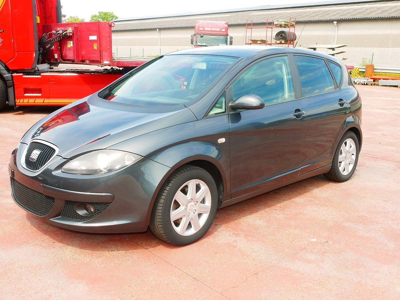Seat Altea Stylance / Style LEDER / KLIMA top zustand - Coche: foto 4 Seat Altea Stylance / Style LEDER / KLIMA top zustand - Coche: foto 4