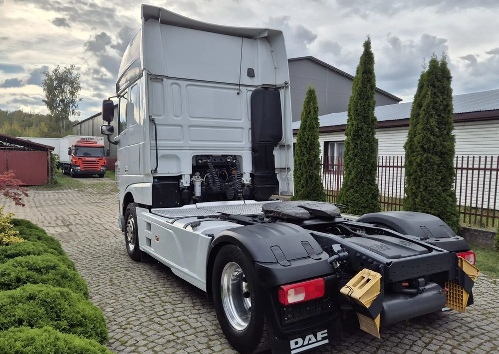 DAF XF106 - Cabeza tractora: foto 4 DAF XF106 - Cabeza tractora: foto 4
