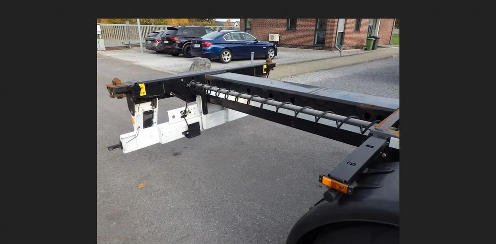 Krone Podkontenerowa - Semirremolque portacontenedore/ Intercambiable: foto 4 Krone Podkontenerowa - Semirremolque portacontenedore/ Intercambiable: foto 4