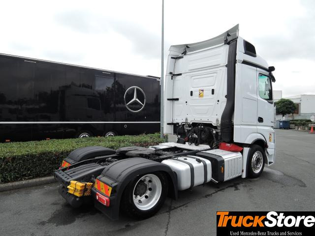 Mercedes-Benz Actros 1845 LS nRL - Cabeza tractora: foto 4 Mercedes-Benz Actros 1845 LS nRL - Cabeza tractora: foto 4