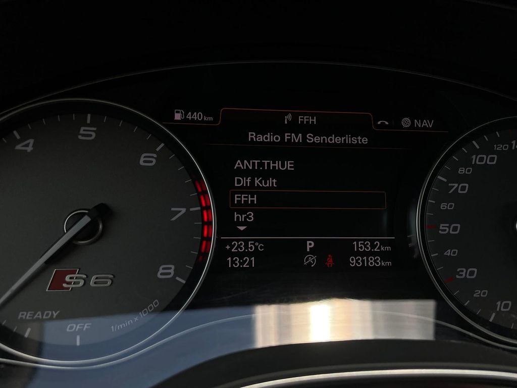 Coche Audi S6 4.0 V8 quattro LEDER LED SITZHZ TEMP NAVI: foto 26