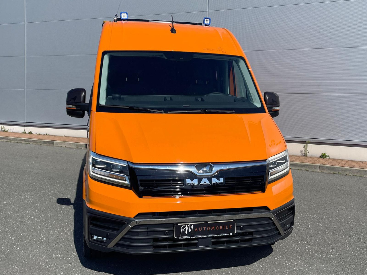 MAN TGE 3.180 L3H3 Individual S BF3+ BEGLEITFAHRZEUG - Furgoneta: foto 4 MAN TGE 3.180 L3H3 Individual S BF3+ BEGLEITFAHRZEUG - Furgoneta: foto 4