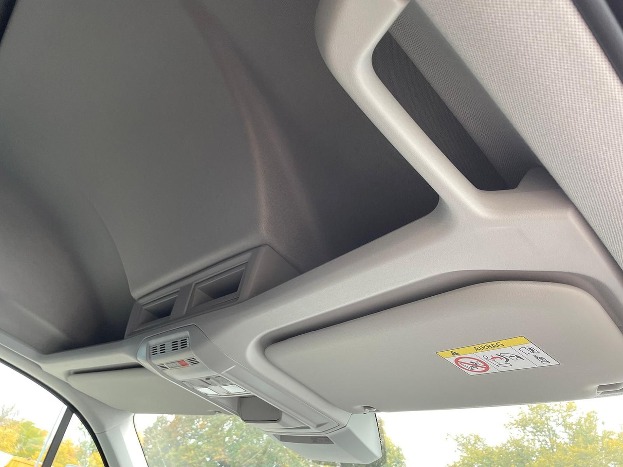 Coche MAN TGE 3.180 Kasten L5H3 4x4 ACC LED NAV SITZHZ AHK: foto 27