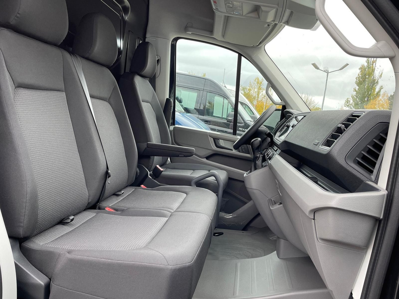 Coche MAN TGE 3.180 Kasten L5H3 4x4 ACC LED NAV SITZHZ AHK: foto 24