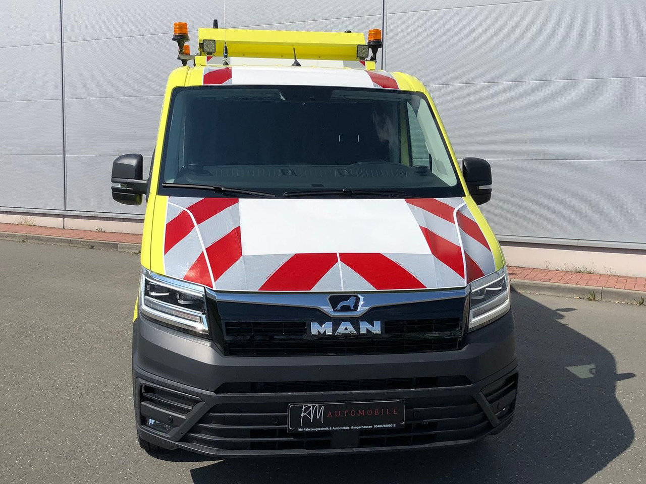 MAN TGE 3.180 L3H2 BF 4 BEGLEITFAHRZEUG ACC LED NAVI - Coche: foto 3 MAN TGE 3.180 L3H2 BF 4 BEGLEITFAHRZEUG ACC LED NAVI - Coche: foto 3