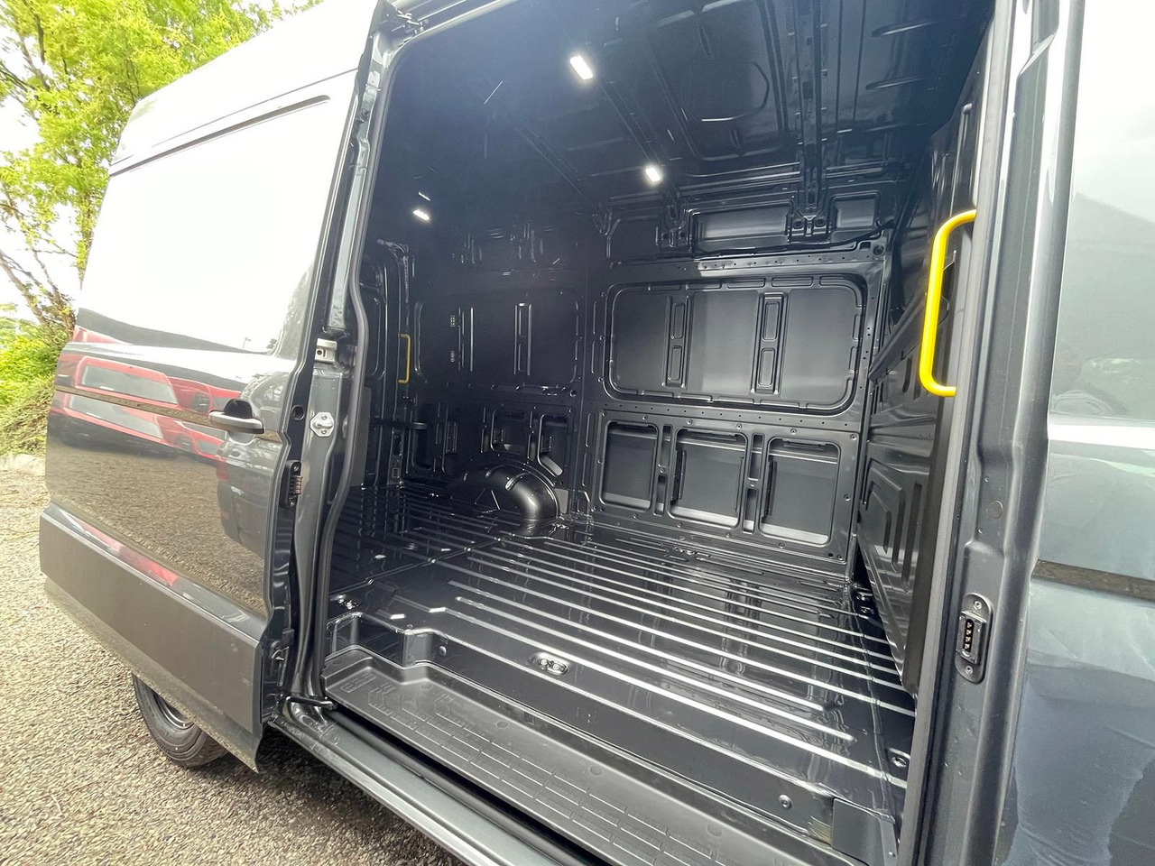 Furgón MAN TGE 3.180 L3H3 Kasten 4x4 AHK ACC LED NAV SITZHZ: foto 11