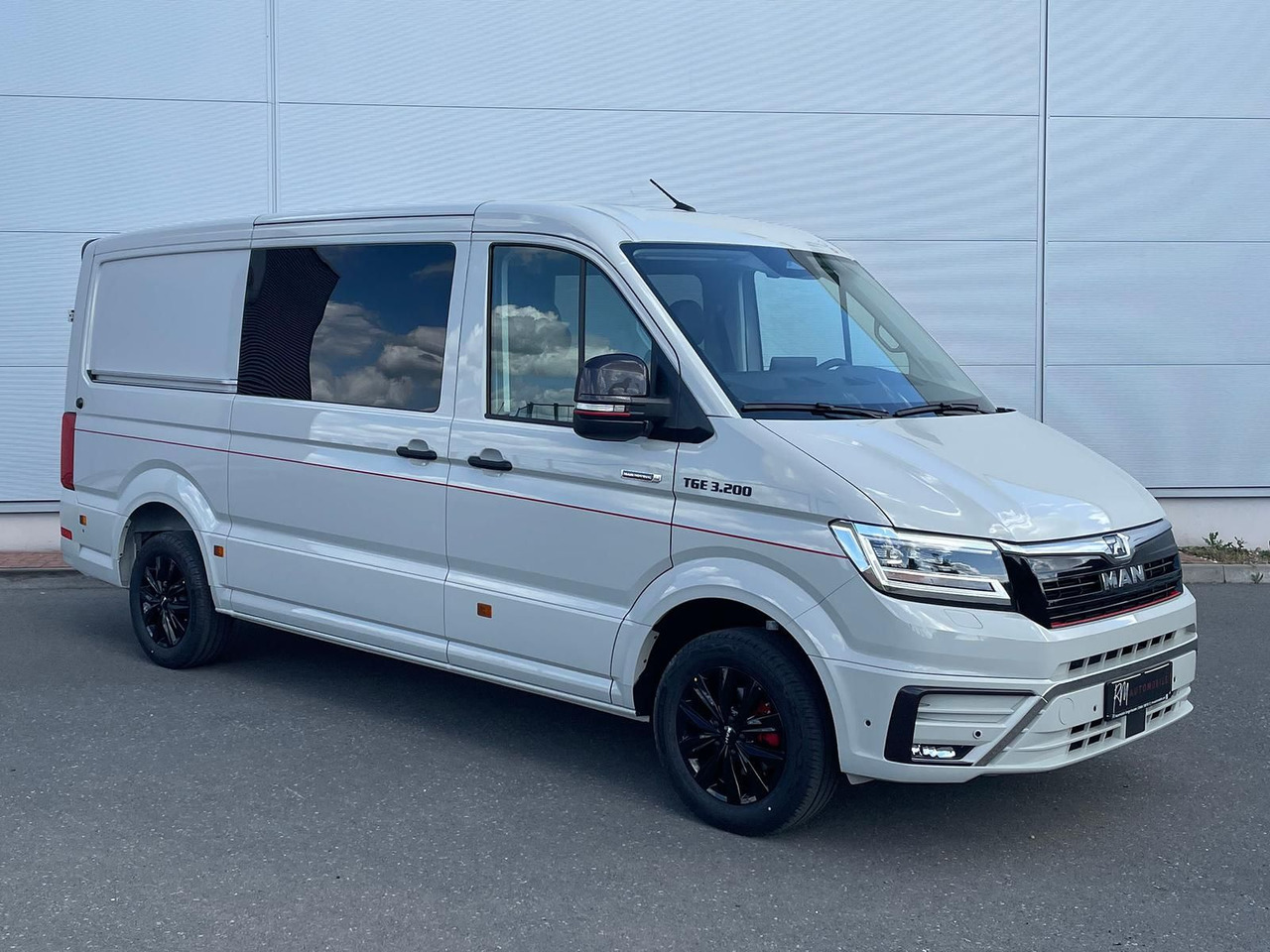 MAN TGE 3.200 L3H2 MIXTO 4x4 Individual S ACC STHZ - Furgón, Furgoneta combi: foto 2 MAN TGE 3.200 L3H2 MIXTO 4x4 Individual S ACC STHZ - Furgón, Furgoneta combi: foto 2