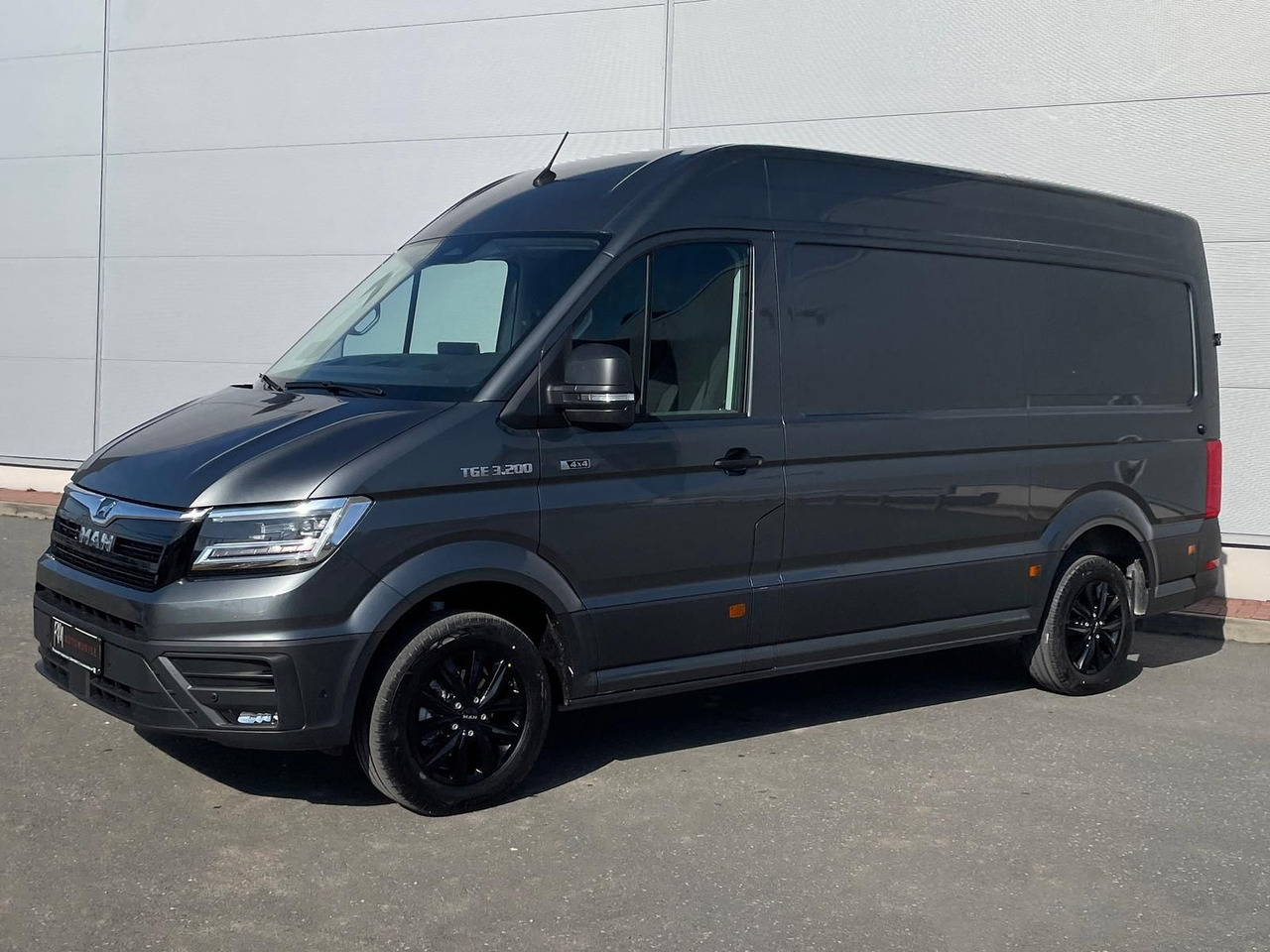 MAN TGE 3.200 L3H3 Kasten 4x4 CAMPER DREHSITZE AHK - Furgón: foto 1 MAN TGE 3.200 L3H3 Kasten 4x4 CAMPER DREHSITZE AHK - Furgón: foto 1