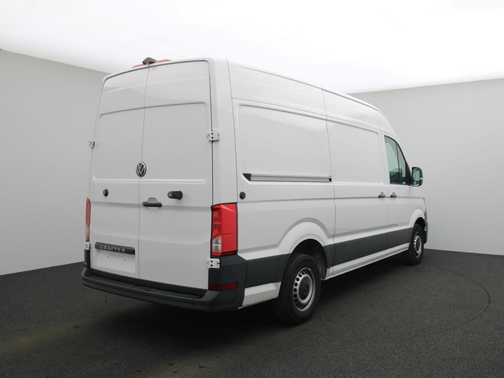 Volkswagen Crafter Kasten 35 L3H3 KAMERA SITZHZ DAB - Furgón: foto 2 Volkswagen Crafter Kasten 35 L3H3 KAMERA SITZHZ DAB - Furgón: foto 2