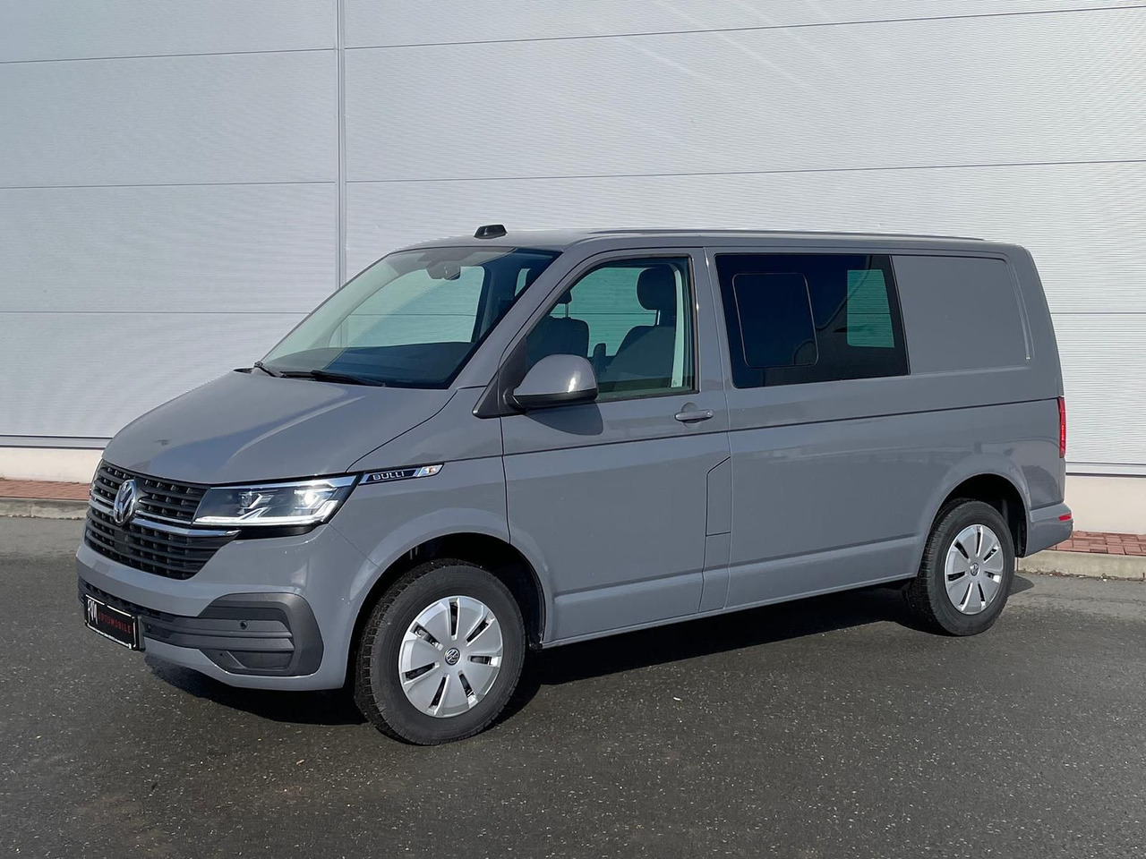 Volkswagen T6.1 Transporter Kasten 4M ACC PDC KAMERA STANDH - Furgoneta de pasajeros: foto 1 Volkswagen T6.1 Transporter Kasten 4M ACC PDC KAMERA STANDH - Furgoneta de pasajeros: foto 1