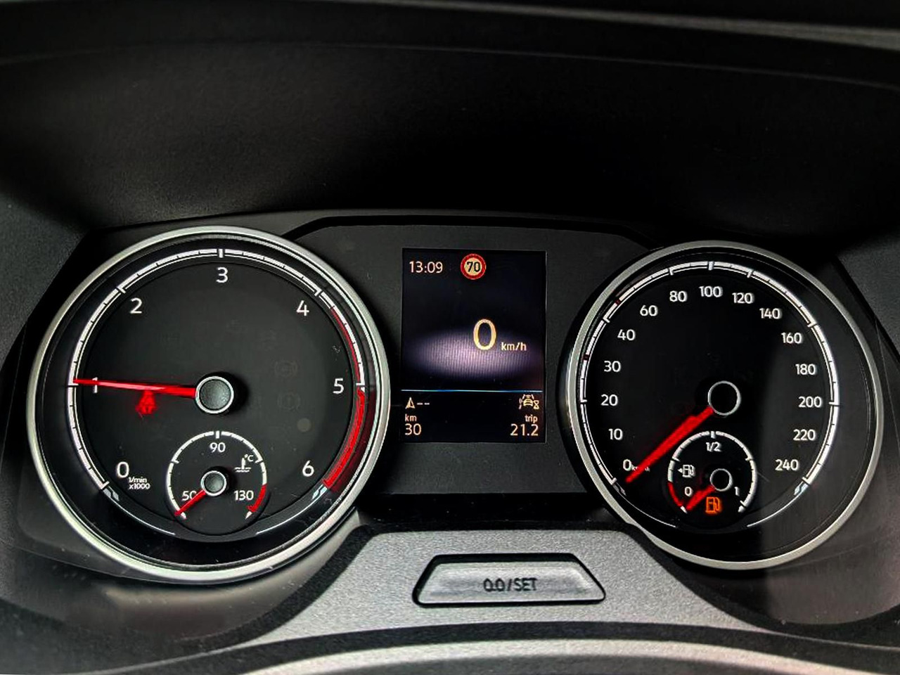 Volkswagen T6.1 Transporter Kombi KR LED STANDHZ ACC NAVI - Coche familiar: foto 3 Volkswagen T6.1 Transporter Kombi KR LED STANDHZ ACC NAVI - Coche familiar: foto 3