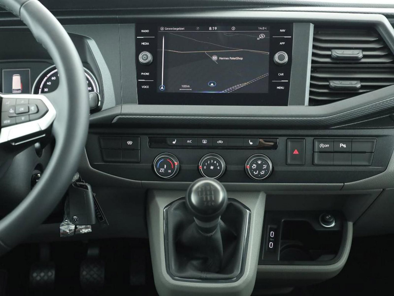 Volkswagen T6.1 Transporter Kombi KR LED STANDHZ ACC NAVI - Coche familiar: foto 4 Volkswagen T6.1 Transporter Kombi KR LED STANDHZ ACC NAVI - Coche familiar: foto 4