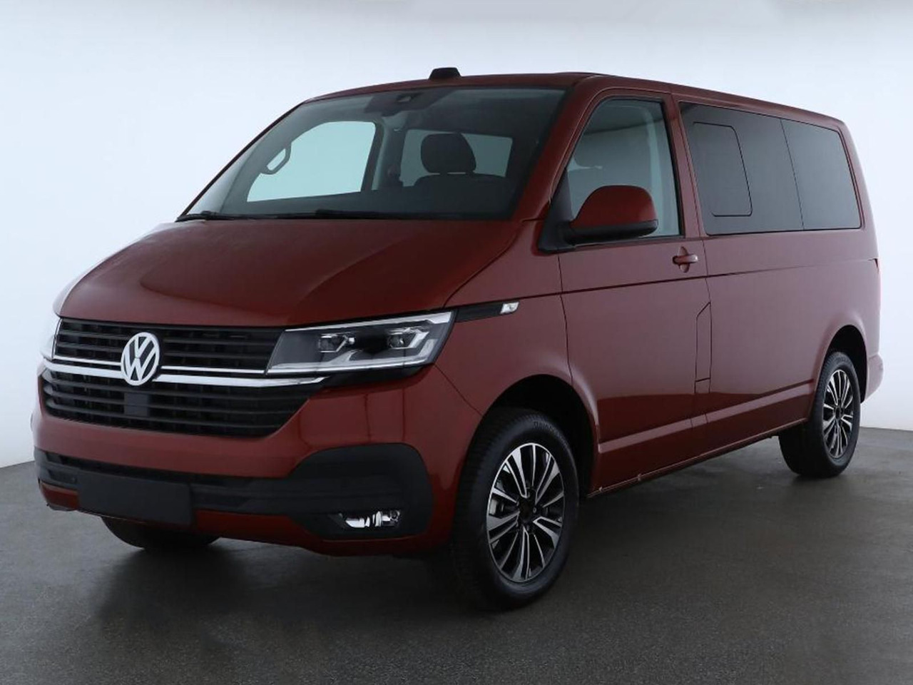 Volkswagen T6.1 Transporter Kombi KR LED STANDHZ ACC NAVI - Coche familiar: foto 1 Volkswagen T6.1 Transporter Kombi KR LED STANDHZ ACC NAVI - Coche familiar: foto 1