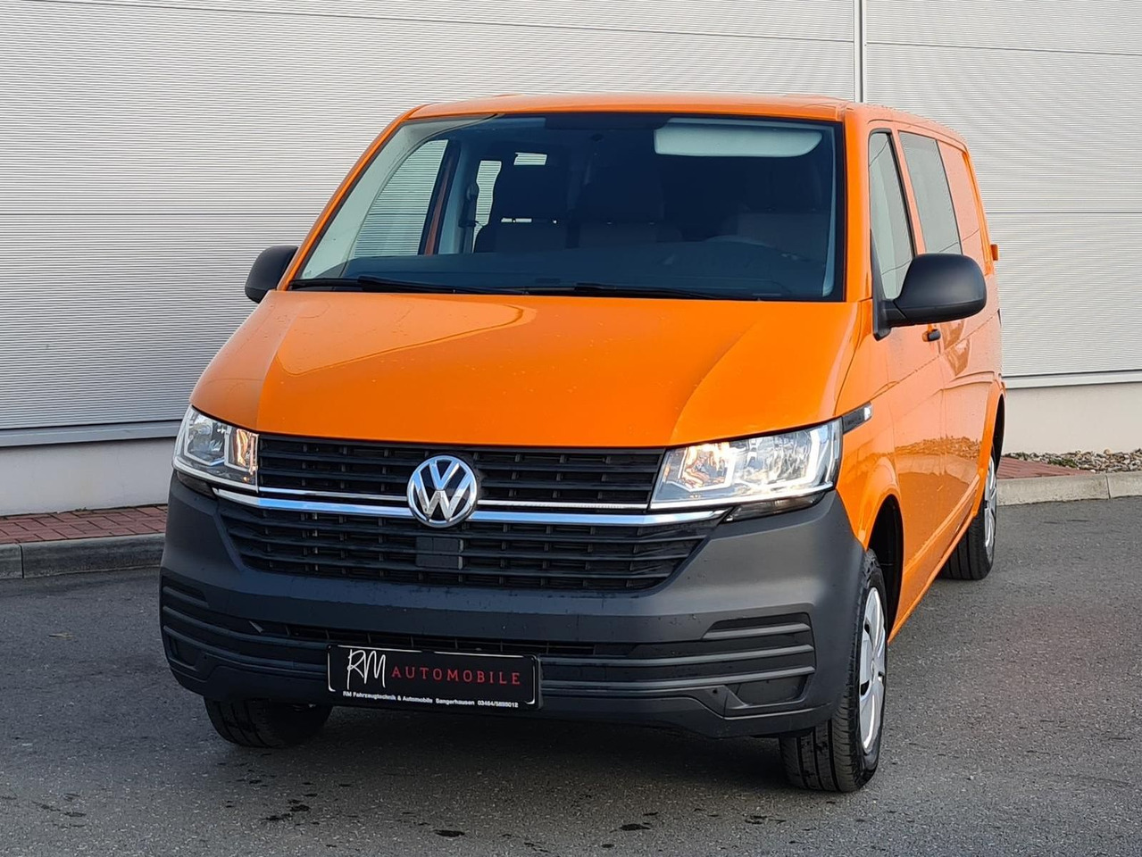 Volkswagen T6.1 Transporter MIXTO lang LED PDC KLIMA SITZH - Coche: foto 4 Volkswagen T6.1 Transporter MIXTO lang LED PDC KLIMA SITZH - Coche: foto 4