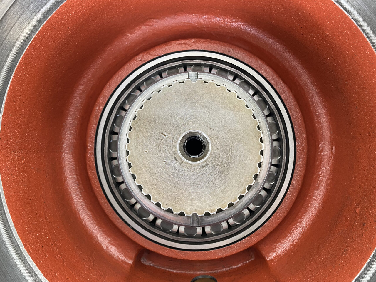 Reductor de giro para Maquinaria de construcción Liebherr Abtriebswellengehäuse ID-Nr.9441707 mit Abtriebswelle ID-Nr.9441713. SAT300/213 - SAT300/225 - SAT375/219. A900 C-LI, A944 B-LI, E942,LOS942,LOS944,P942,P944,R942,R944, R944B. #AB.1555#: foto 12 Reductor de giro para Maquinaria de construcción Liebherr Abtriebswellengehäuse ID-Nr.9441707 mit Abtriebswelle ID-Nr.9441713. SAT300/213 - SAT300/225 - SAT375/219. A900 C-LI, A944 B-LI, E942,LOS942,LOS944,P942,P944,R942,R944, R944B. #AB.1555#: foto 12