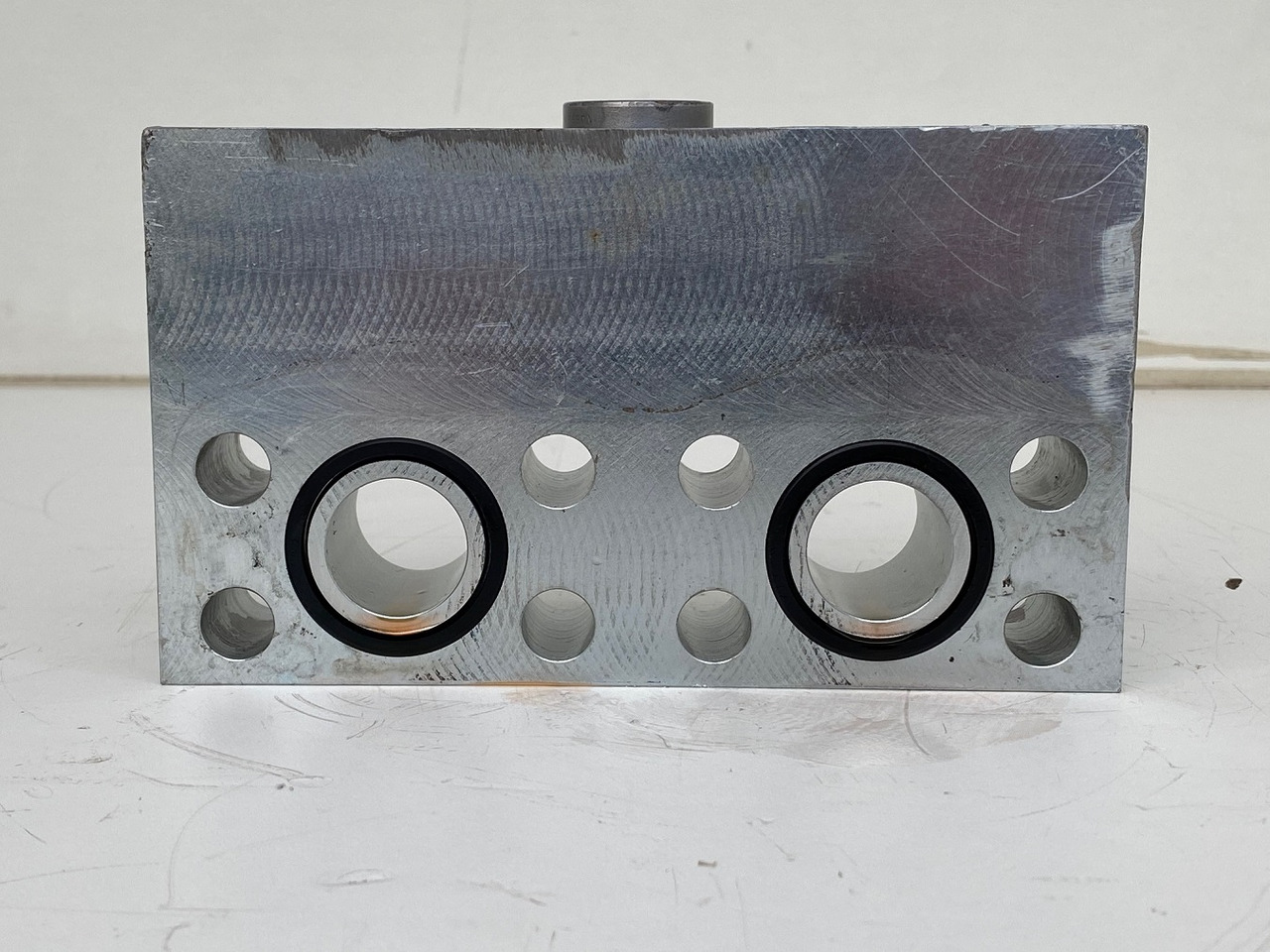 Liebherr Dämpfungsventil ID-Nr.10121777. P924 COMP, P926, R926, R916, R922, R924 COMP, R924, R926 COMP, R926, R930, R936, R946, R950 T, R960 T. #DÄ27652# - Reductor de giro para Excavadora: foto 5 Liebherr Dämpfungsventil ID-Nr.10121777. P924 COMP, P926, R926, R916, R922, R924 COMP, R924, R926 COMP, R926, R930, R936, R946, R950 T, R960 T. #DÄ27652# - Reductor de giro para Excavadora: foto 5