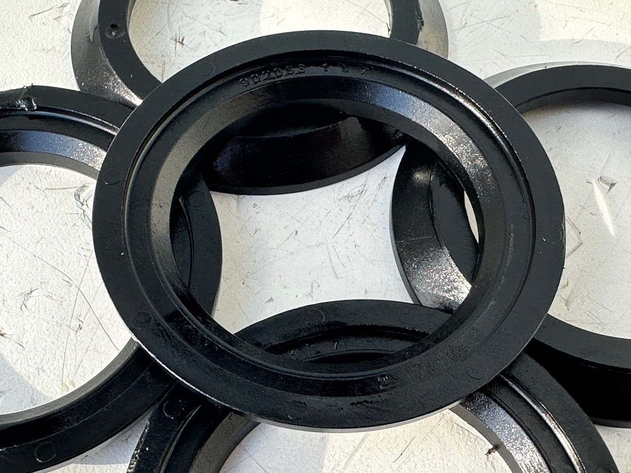 Liebherr Distanzscheibe ID-Nr.90205841. FAT350P126 - FAT350P138. R920 - R922 - R924 - R925 - R926 - R930 T. #90205841.11.11# - Caja de cambios para Maquinaria de construcción: foto 4 Liebherr Distanzscheibe ID-Nr.90205841. FAT350P126 - FAT350P138. R920 - R922 - R924 - R925 - R926 - R930 T. #90205841.11.11# - Caja de cambios para Maquinaria de construcción: foto 4