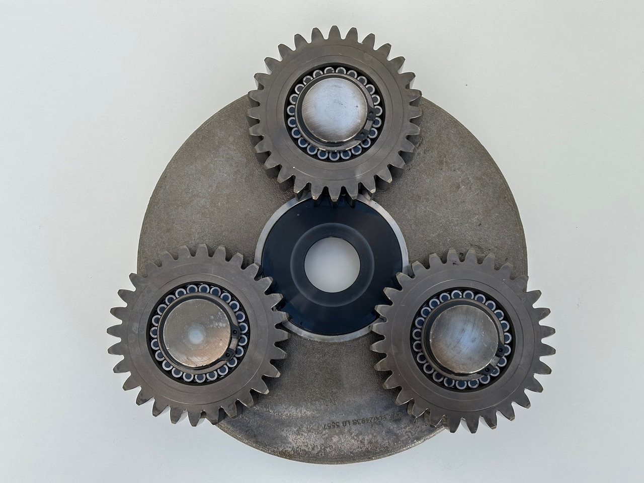 Liebherr Planetenträger ID-Nr.90024938 mit Planetenräder ID-Nr.90024939. FAT400P112 -FAT400P130 - FAT400P139. LO1936,LOS926,R926,R928,R930,R934,R936,R940,R944,R946,R950 T. #PLA.938.PLA.939# - Mando final para Maquinaria de construcción: foto 3 Liebherr Planetenträger ID-Nr.90024938 mit Planetenräder ID-Nr.90024939. FAT400P112 -FAT400P130 - FAT400P139. LO1936,LOS926,R926,R928,R930,R934,R936,R940,R944,R946,R950 T. #PLA.938.PLA.939# - Mando final para Maquinaria de construcción: foto 3