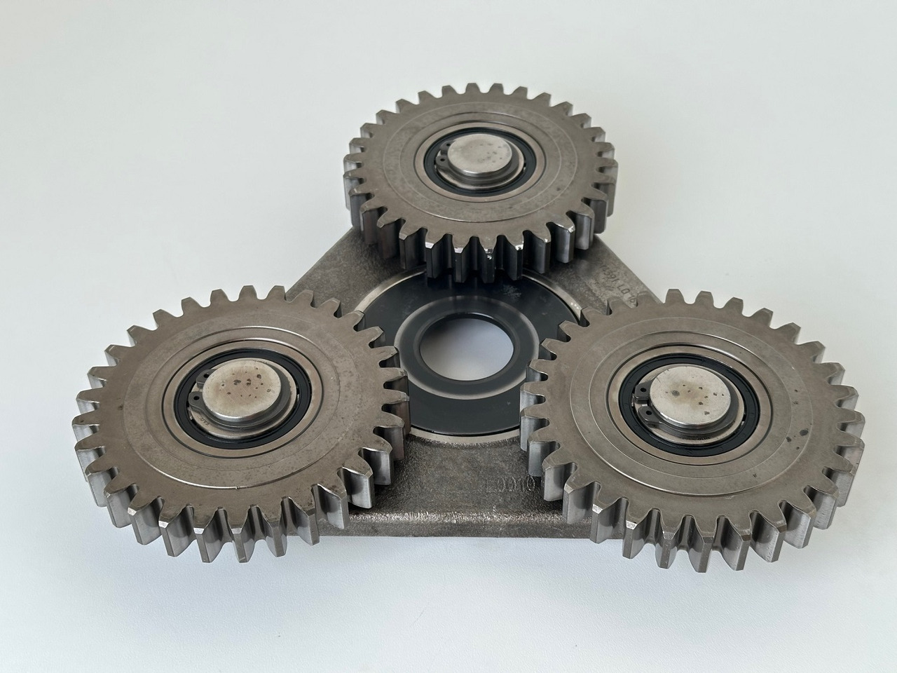 Liebherr Planetenträger ID-Nr.90214931 mit Planetenräder ID-Nr.90214506 - ID-Nr.90214414. FAT400P130. LOS926, R926, R930, R934, R936, R938. #PL.PL.25.01# - Mando final para Excavadora de cadenas: foto 1 Liebherr Planetenträger ID-Nr.90214931 mit Planetenräder ID-Nr.90214506 - ID-Nr.90214414. FAT400P130. LOS926, R926, R930, R934, R936, R938. #PL.PL.25.01# - Mando final para Excavadora de cadenas: foto 1