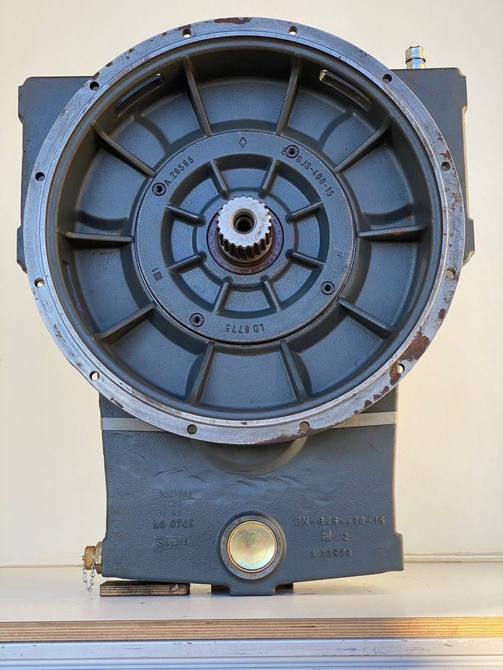 Liebherr Pumpenverteilergetriebe Typ:PVG351 C 385, ID-Nr.9078761. LTC 1055-00, LTC 1055-01, LTC 1055-02, LTC 1055-3-1. - Transmisión para Autogrúa: foto 5 Liebherr Pumpenverteilergetriebe Typ:PVG351 C 385, ID-Nr.9078761. LTC 1055-00, LTC 1055-01, LTC 1055-02, LTC 1055-3-1. - Transmisión para Autogrúa: foto 5