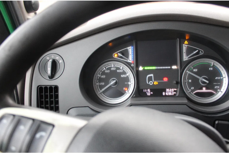 Cabeza tractora DAF XF 480 * EURO6 * 4X2 *: foto 15