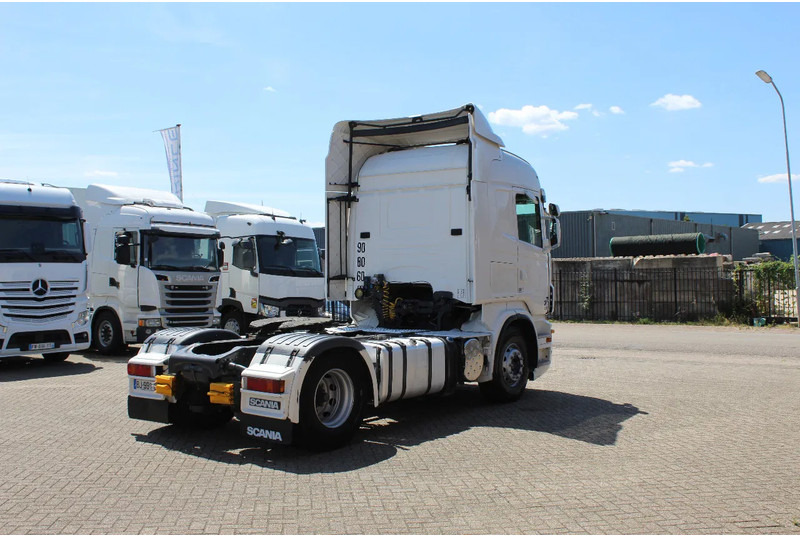 Scania R420 * RETARDER * 4X2 * 2 TANK * - Cabeza tractora: foto 4 Scania R420 * RETARDER * 4X2 * 2 TANK * - Cabeza tractora: foto 4