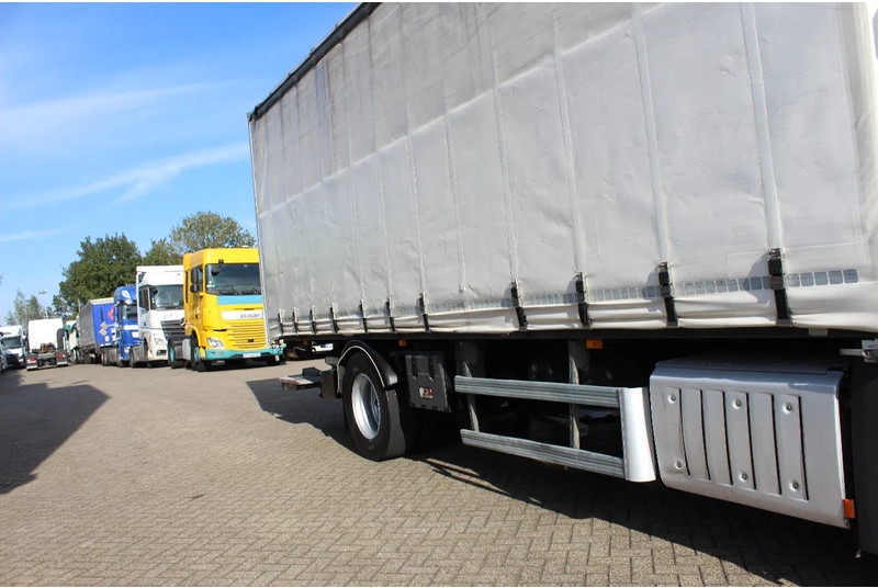 Camión caja cerrada Mercedes-Benz Antos 1824 * EURO6 * 4X2 *: foto 9