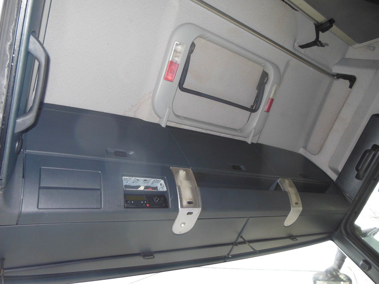 Cabeza tractora MAN TGX 18.480 LLS-U, LOWDECK + KRONE MEGA MAN TGX 18.480 LLS-U, LOWDECK: foto 10