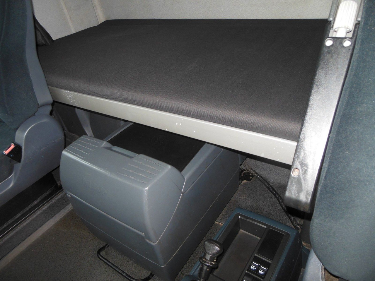 Cabeza tractora MAN TGX 18.480 LLS-U, LOWDECK + KRONE MEGA MAN TGX 18.480 LLS-U, LOWDECK: foto 12