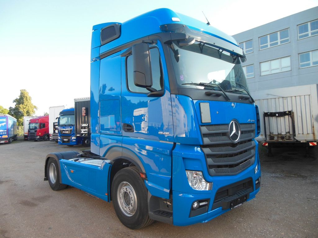 Mercedes-Benz 1845 ACTROS, STANDKLIMA - Cabeza tractora: foto 2 Mercedes-Benz 1845 ACTROS, STANDKLIMA - Cabeza tractora: foto 2