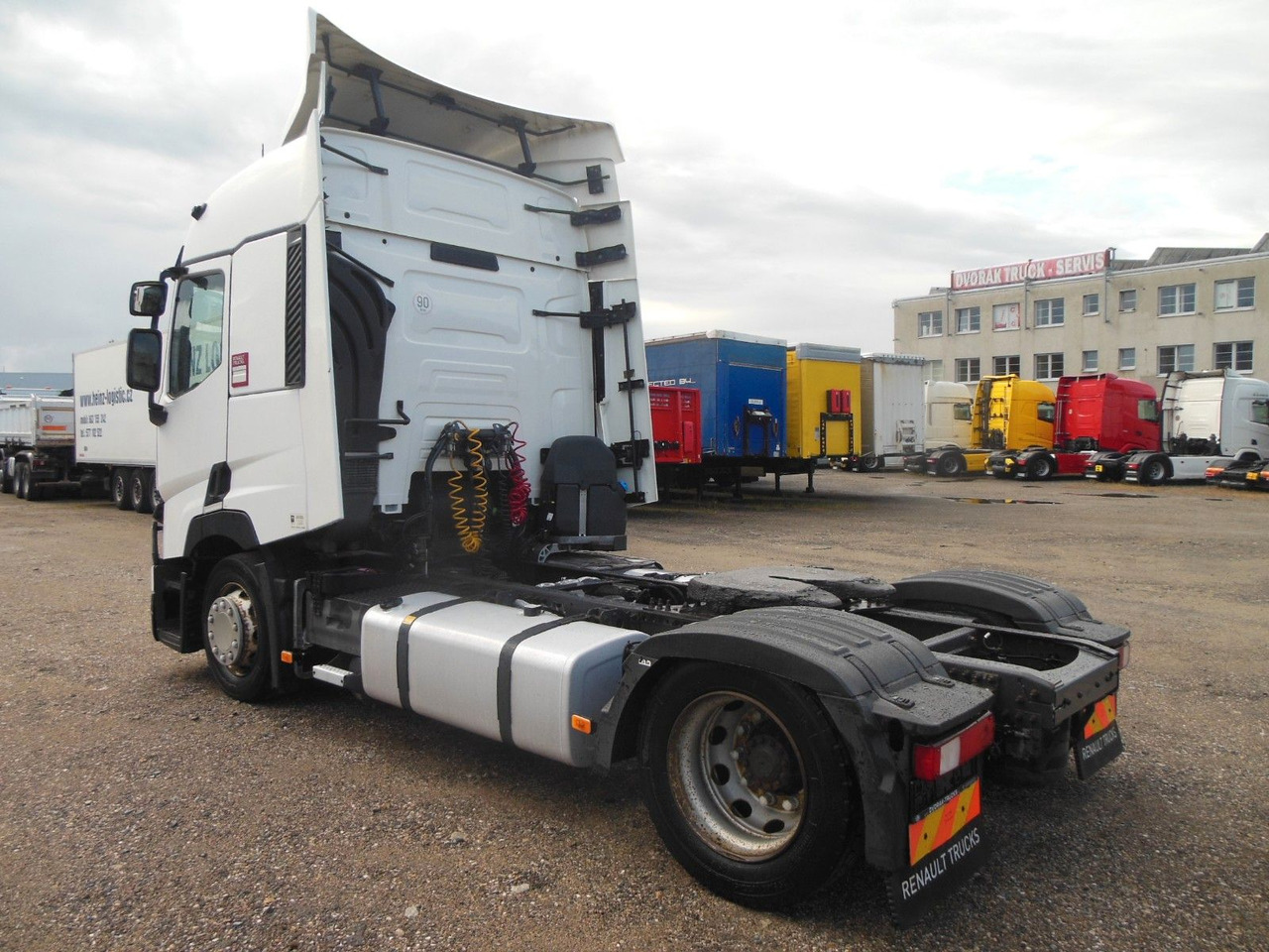 Renault T 480, LOWDECK, NEUE TACHO SMART 2 - Cabeza tractora: foto 4 Renault T 480, LOWDECK, NEUE TACHO SMART 2 - Cabeza tractora: foto 4