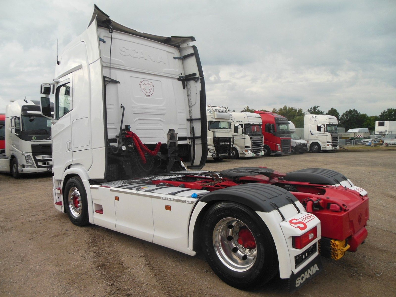 Scania S 500, HYDRAULIK, VOLL LUFT, RETARDER, TOP!!! - Cabeza tractora: foto 4 Scania S 500, HYDRAULIK, VOLL LUFT, RETARDER, TOP!!! - Cabeza tractora: foto 4