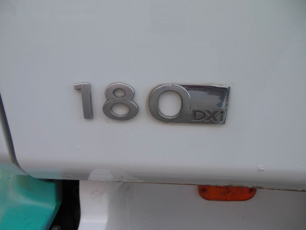 Renault MIDLUM DXI 180.08 Renault MIDLUM DXI 180.08 - Furgoneta caja abierta: foto 5 Renault MIDLUM DXI 180.08 Renault MIDLUM DXI 180.08 - Furgoneta caja abierta: foto 5