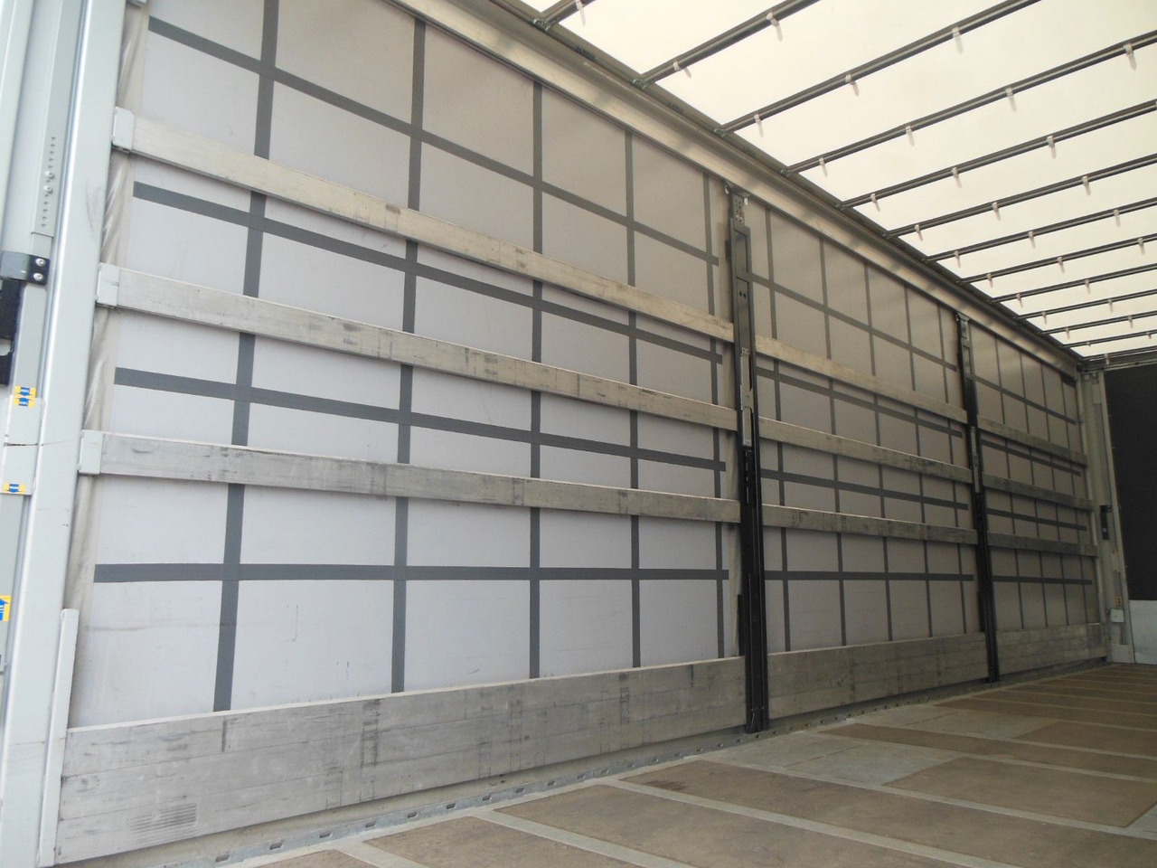 Leasing de  Renault T 440, 6X2, D-HOLLANDIA, 23 PALETTEN, WIE NEUE! Renault T 440, 6X2, D-HOLLANDIA, 23 PALETTEN, WIE NEUE!: foto 12
