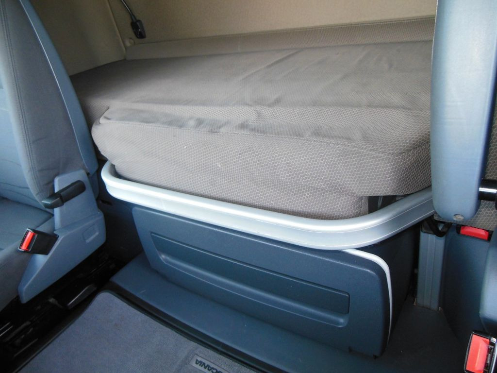 Leasing de Scania R410, JUMBOZUG 120M3, RETARDER, TOP STAND!!  Scania R410, JUMBOZUG 120M3, RETARDER, TOP STAND!!: foto 16