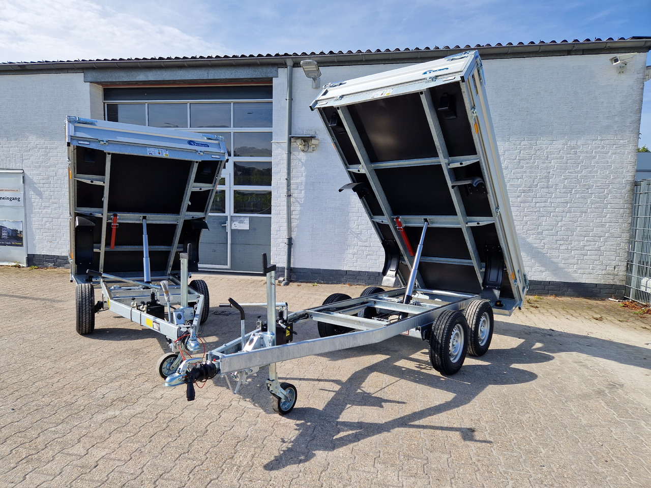 Cheval Liberte Debon Kipper PW 1.2 20 ECO 306x155x30cm 2000kg Modell 2024 - Remolque volquete: foto 1 Cheval Liberte Debon Kipper PW 1.2 20 ECO 306x155x30cm 2000kg Modell 2024 - Remolque volquete: foto 1