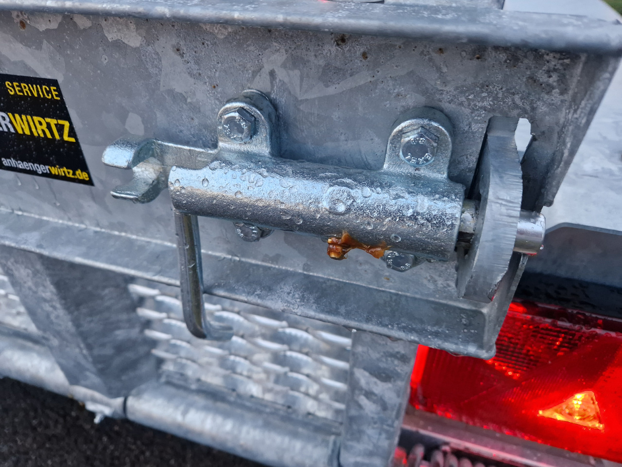 Remolque porta maquinaria HULCO TERRAX Aluboden 469x195x27cm Heckrampe 150cm Tridem 3500kg (XXL): foto 13 Remolque porta maquinaria HULCO TERRAX Aluboden 469x195x27cm Heckrampe 150cm Tridem 3500kg (XXL): foto 13