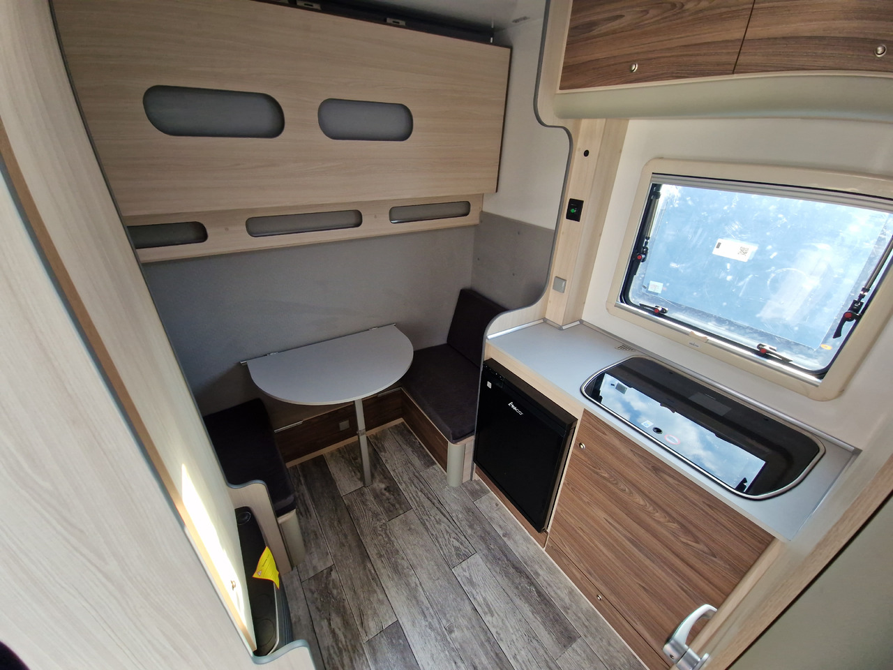 Remolque de coche Koffer Sport Camp TFS 600.01 600x200x210cm Premium Laderaum 300cm Seitentür Wohnabteil 3000kg 100km: foto 13