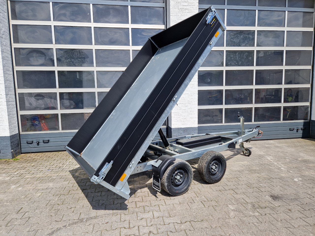 Remolque volquete Saris Kipper K1 276 170 2700 2 E 276x170x30cm Elektro black Edition 13" 2700kg Januar Aktion: foto 7