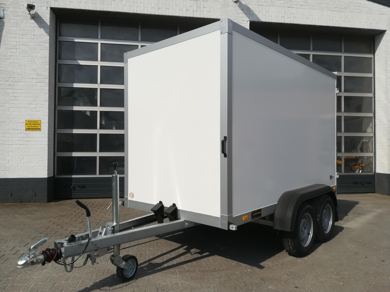 WM Meyer Koffer AZ 2730/151 S30 301x151x185cm (M) 2700kg Januar Aktion - Remolque caja cerrada: foto 2 WM Meyer Koffer AZ 2730/151 S30 301x151x185cm (M) 2700kg Januar Aktion - Remolque caja cerrada: foto 2