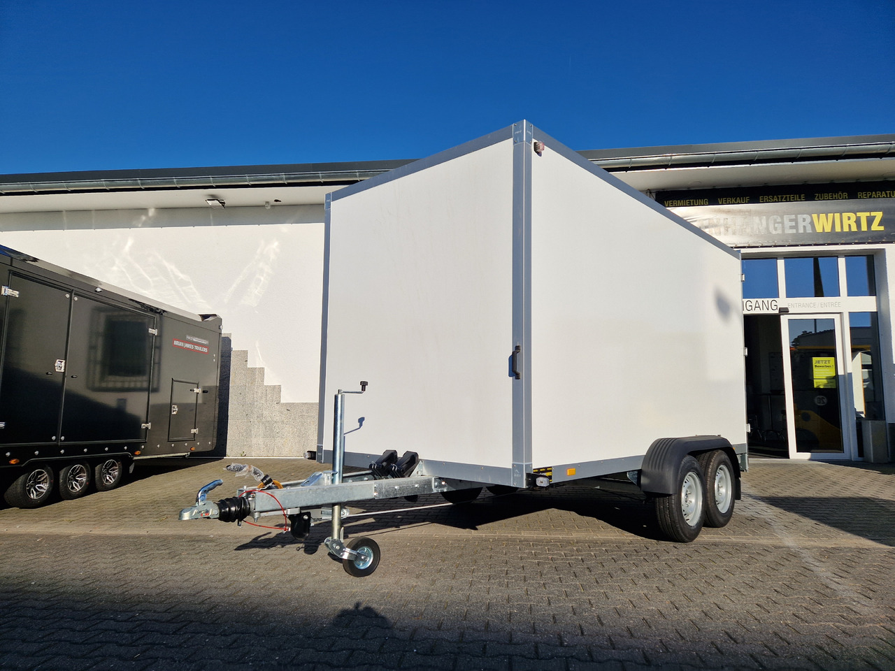 WM Meyer Koffer AZ 3540/185 S35 401x185x205cm (XL) 3500kg Aktion - Remolque caja cerrada: foto 1 WM Meyer Koffer AZ 3540/185 S35 401x185x205cm (XL) 3500kg Aktion - Remolque caja cerrada: foto 1