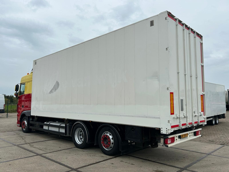 DAF XF 460 FAR - Camión caja cerrada: foto 3 DAF XF 460 FAR - Camión caja cerrada: foto 3