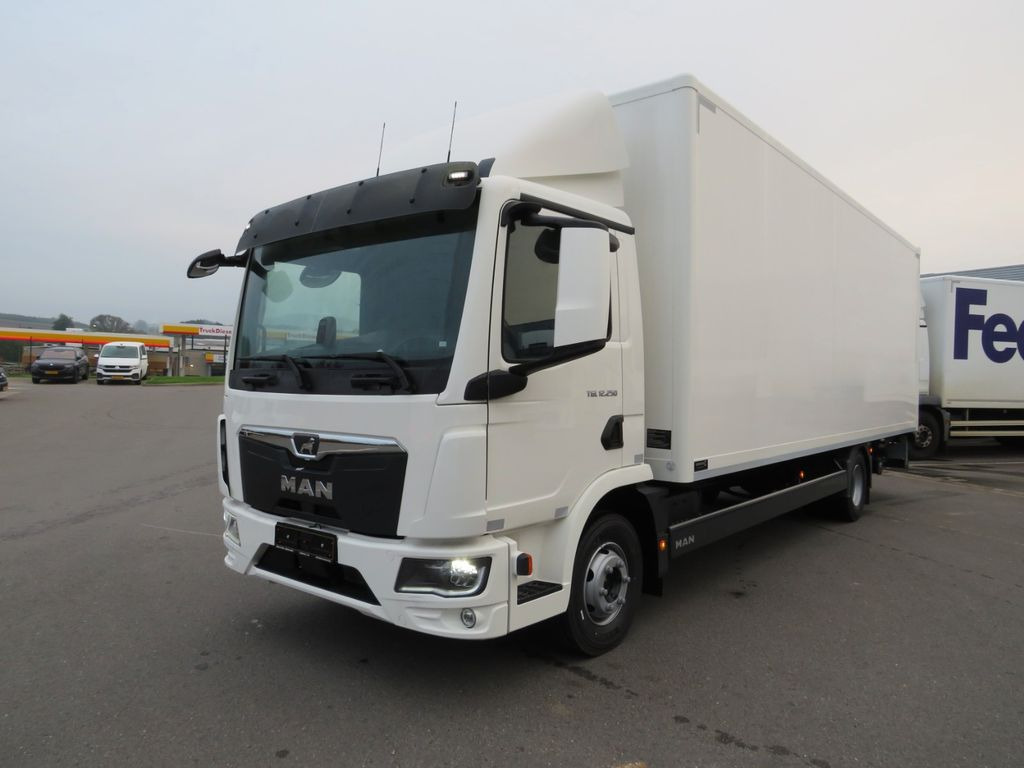 MAN TGL 12.250 4X2 BL VANTEC Koffer LBW - Camión caja cerrada: foto 2 MAN TGL 12.250 4X2 BL VANTEC Koffer LBW - Camión caja cerrada: foto 2