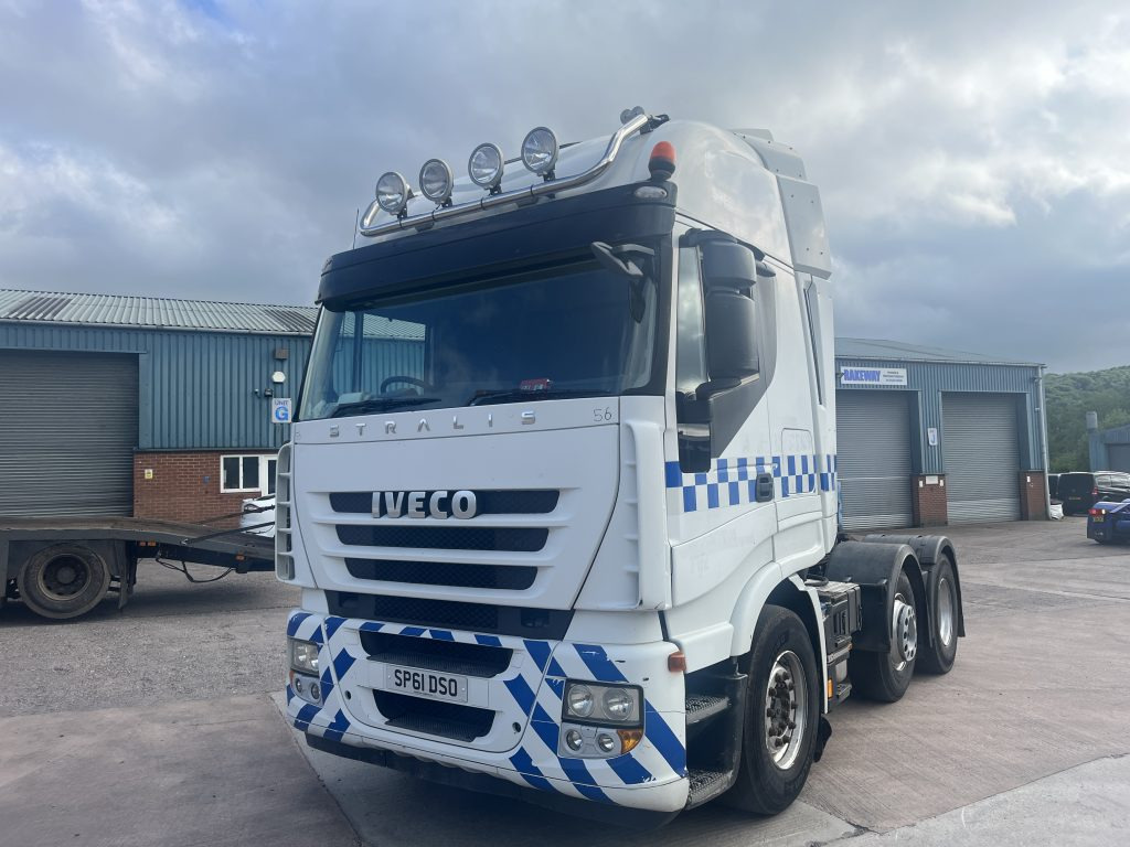 IVECO Euro 4 - Cabeza tractora: foto 1 IVECO Euro 4 - Cabeza tractora: foto 1