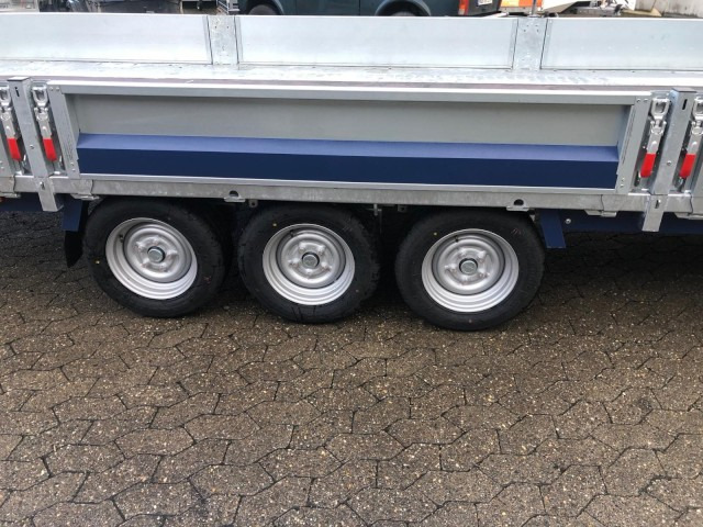 Remolque de coche Brian James Cargo Connect Universalanhänger 476-6022-35-3-12, 6000 x 2290 x 300 mm, 3,5 to., 12 Zoll: foto 6 Remolque de coche Brian James Cargo Connect Universalanhänger 476-6022-35-3-12, 6000 x 2290 x 300 mm, 3,5 to., 12 Zoll: foto 6