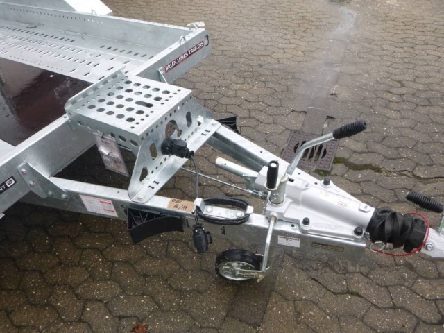 Brian James Cargo Digger Plant 2 Baumaschinenanhänger 543-3717-35-2-12, 3700 x 1700 mm, 3,5 to. - Remolque porta maquinaria: foto 3 Brian James Cargo Digger Plant 2 Baumaschinenanhänger 543-3717-35-2-12, 3700 x 1700 mm, 3,5 to. - Remolque porta maquinaria: foto 3