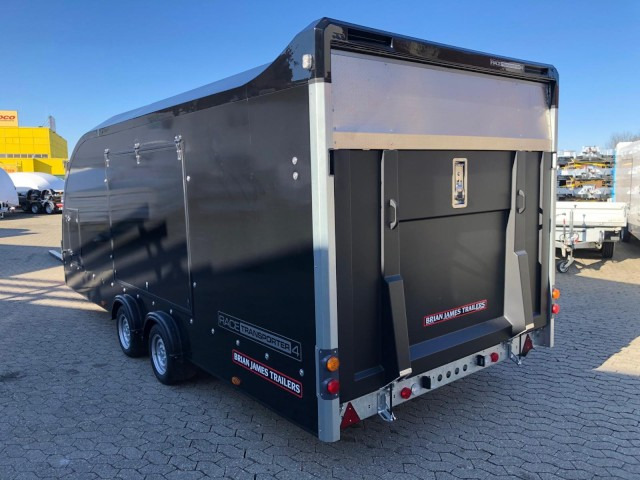 Brian James Race Transporter 4, schwarz 100 km/h RT4 384-1060, 5500 x 2120 mm, 3,5 to. - Remolque portavehículos: foto 3 Brian James Race Transporter 4, schwarz 100 km/h RT4 384-1060, 5500 x 2120 mm, 3,5 to. - Remolque portavehículos: foto 3