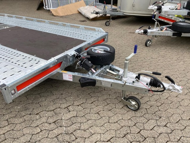 Brian James T Transporter, 231-6023-35-3-12, 6000 x 2380 mm, 3,5 to. kippbar mit Auffahrrampe - Remolque portavehículos: foto 2 Brian James T Transporter, 231-6023-35-3-12, 6000 x 2380 mm, 3,5 to. kippbar mit Auffahrrampe - Remolque portavehículos: foto 2