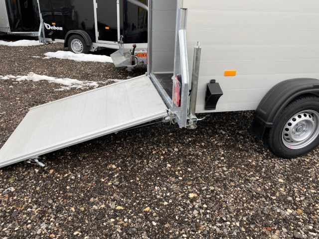 Remolque caja cerrada Cheval Liberte Debon C255 Alu +​ Türe 1300 kg, 100 km/h, 255x125x155cm: foto 10